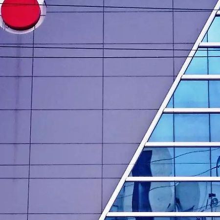 Maruthi Residency Inn & Restaurant Hajdarábád Exteriér fotografie